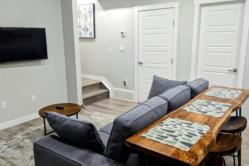Cozy Basement For A Lovely & Perfect For Wfh Holiday home